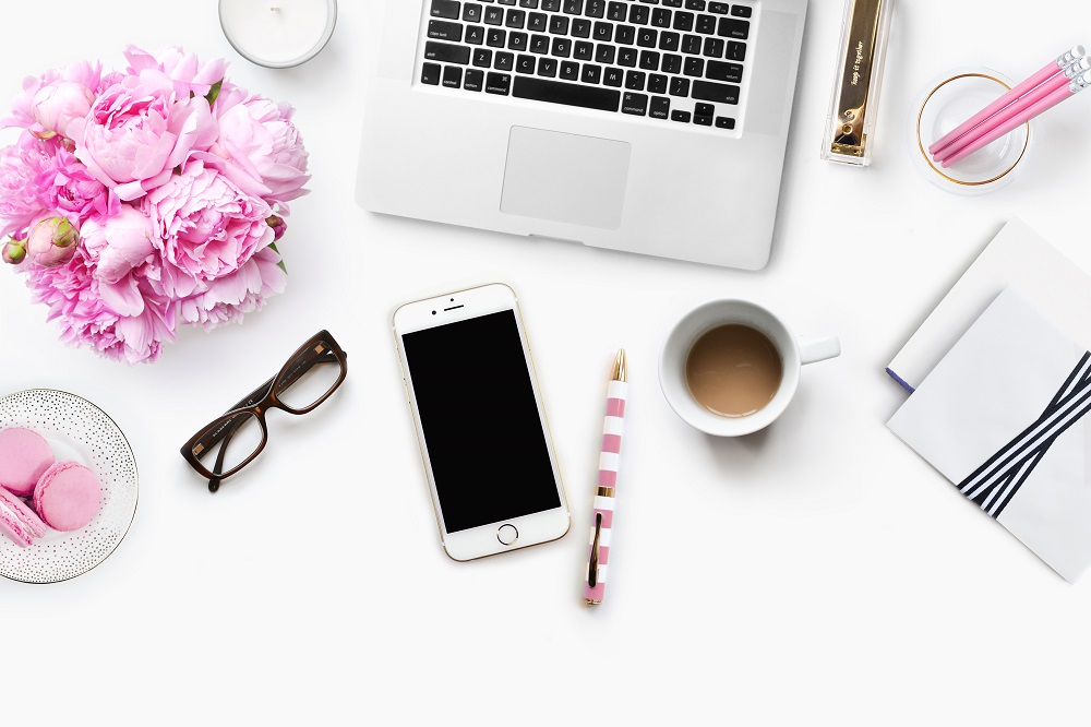 GardenPeoniesFlatlay